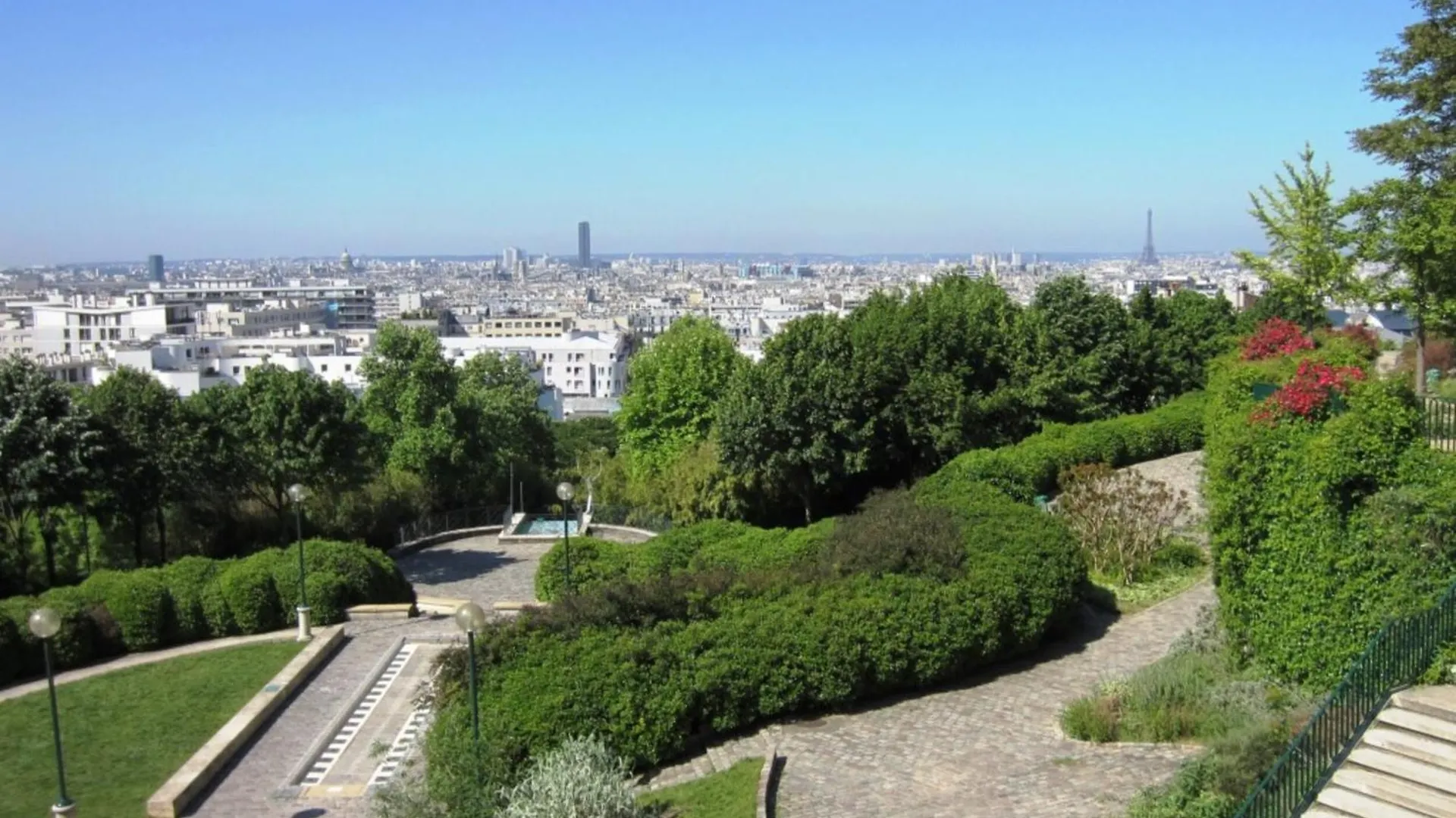- Buttes Chaumont's Park -entire Flats *