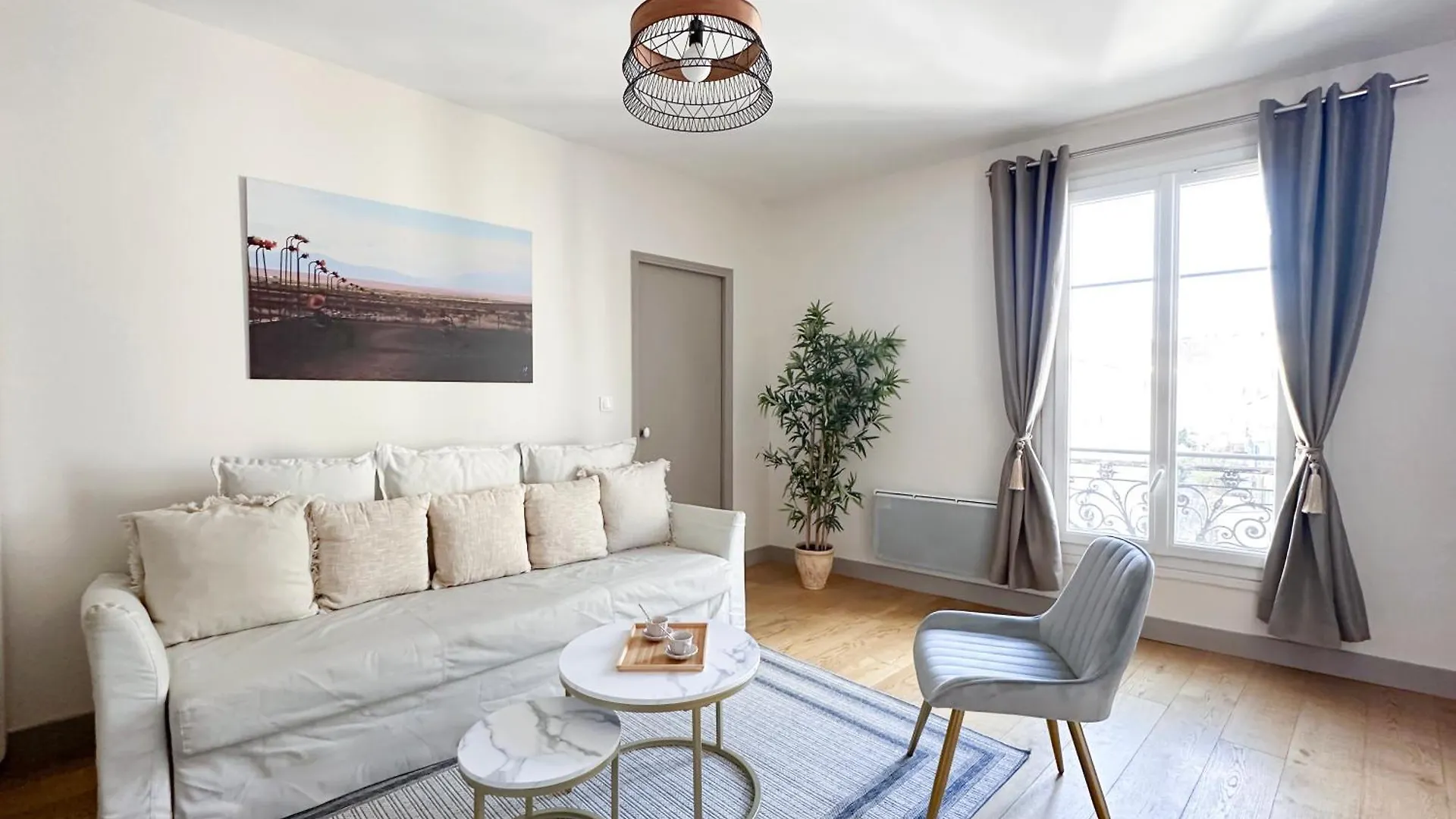 - Buttes Chaumont's Park -entire Flats Apartment