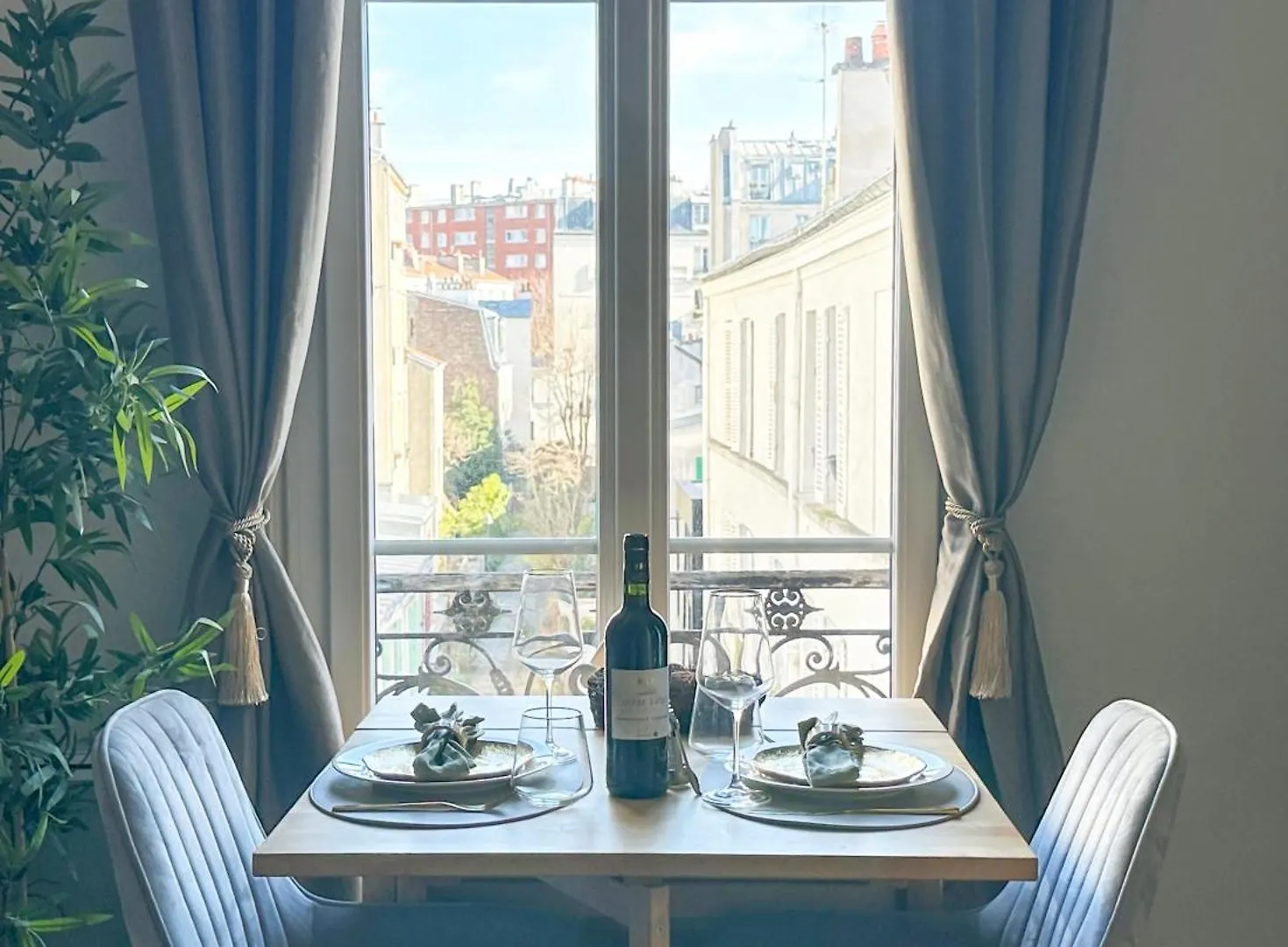 Apartment - Buttes Chaumont's Park -entire Flats